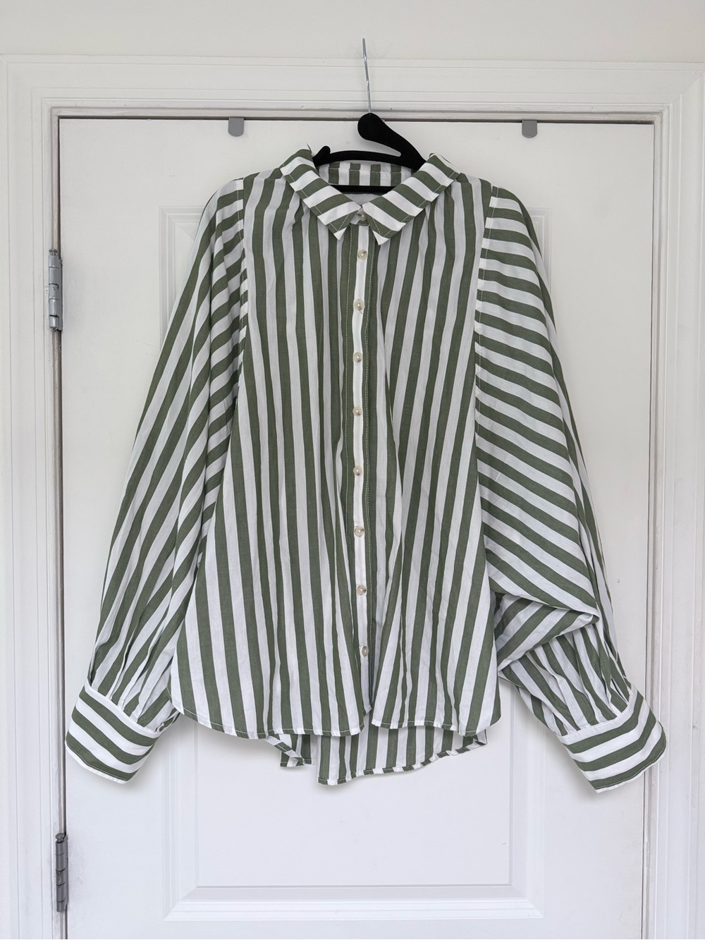 Anthro Pilcro Olive & White Bailey Boyfriend Striped Button-Down Shirt EUC | XL - Picture 3 of 5